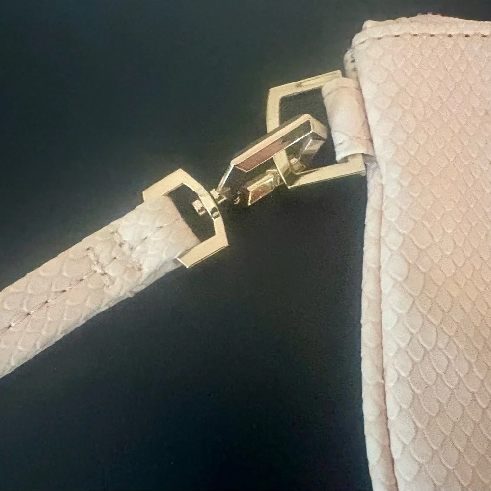 Kendra Scott Wristlet Pouch Womens Small Blush Pink Snakeskin Embossed‎